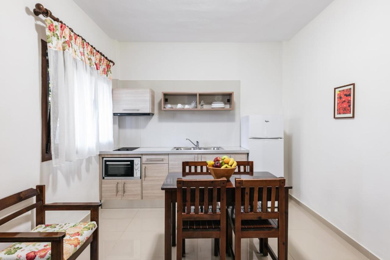 Theoxenia Apartments Όρμος Παναγιάς Εξωτερικό φωτογραφία
