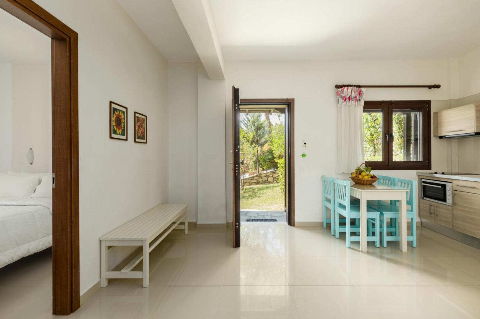 Theoxenia Apartments Όρμος Παναγιάς Εξωτερικό φωτογραφία